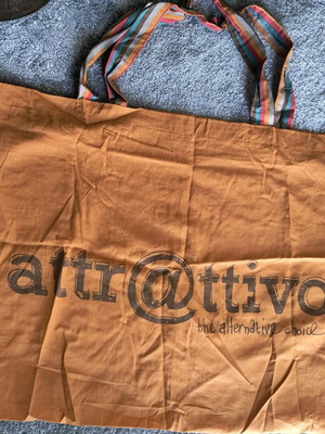 Attrattivo shopping bag XL καινούργιο ώμου
