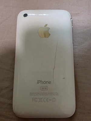 iPhone 3G 16GB used, white, model A1241