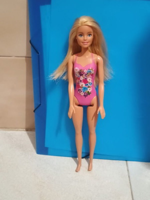 Barbie Beach Glam in very good condition