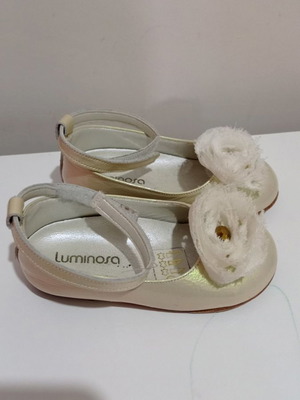 Baby shoes for girl used, ecru-gold, leather, size 21