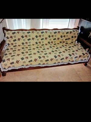 Sofa with storage space like new