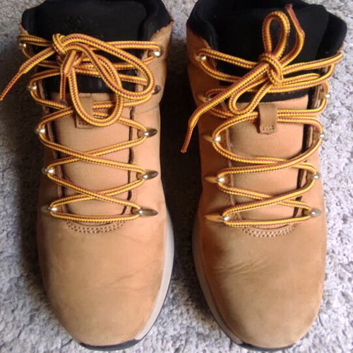Timberland Sprint Trekker Chukka boots like new, size 40