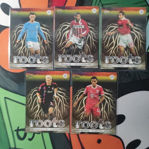 Roots Combo new (5 players) Topps Flagship UCC 2025/26