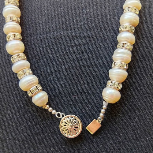 Natural Pearl Necklace with Gold Plating 45 cm used