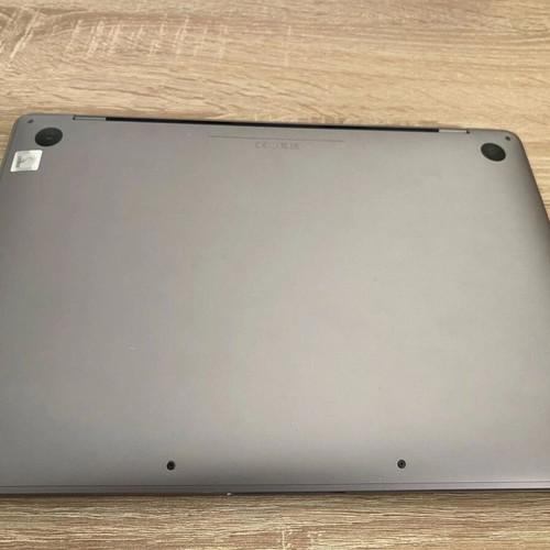 Apple MacBook Pro 13-inch (2017) Space Gray, 16GB RAM, 256GB SSD