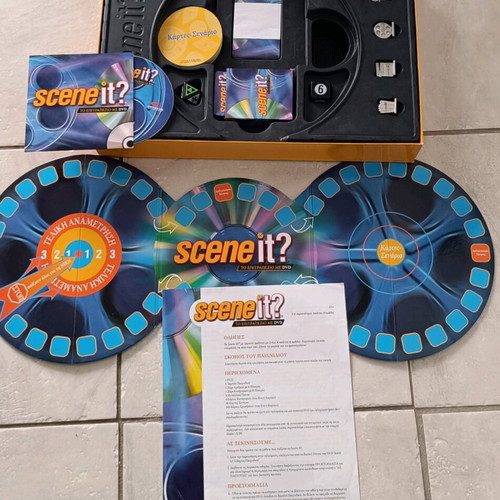 Scene It board game like new with cinema theme and DVD