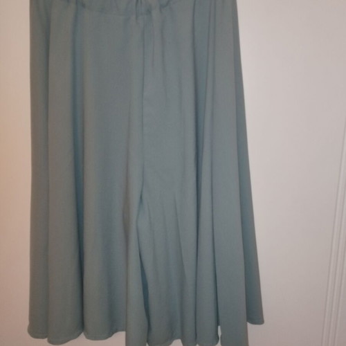 Pleated zip culottes L-XL turquoise, like new, high-quality fabric