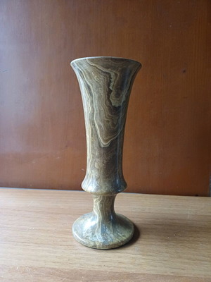 Vintage Granny's aesthetic βάζο σαν καινούργιο, πιθανώς όνυχας
