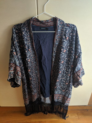 Stradivarius printed kimono used with fringes