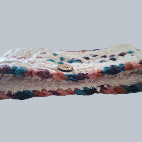 Fatface knitted neck warmer like new, cream with colorful details