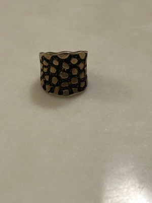 Silver 925 ring used with black zircon and gold plating
