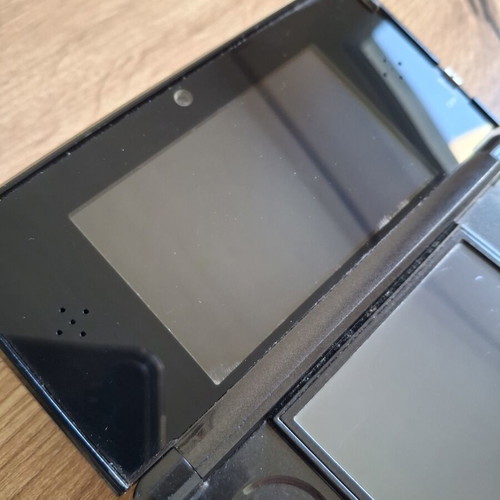 Nintendo 3DS Black like new, Japanese console with Luma