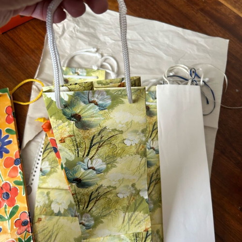 Drink packaging set new for gifts sold together