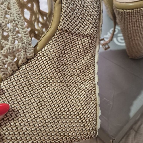 Migato beige platform sandals with embroidery, size 37
