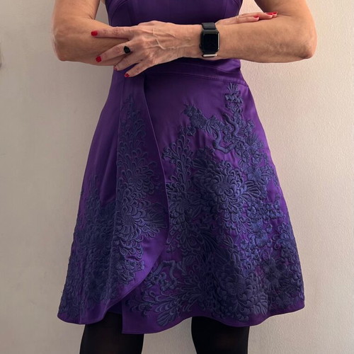 Karen Millen dress like new with exquisite brocade design, purple
