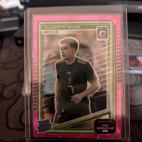 Gilberto Mora Mexico Donruss Optic 2025-26 Rated Rookie Pink Parallel Card