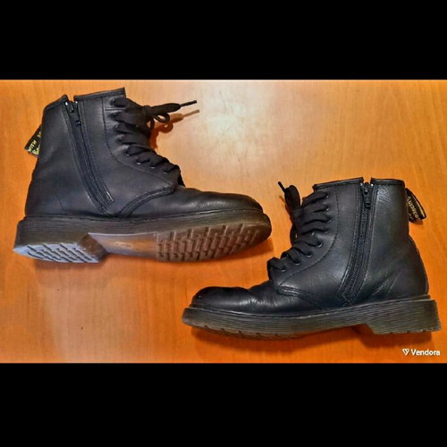 Dr. Martens boots used, size 35 EU, black