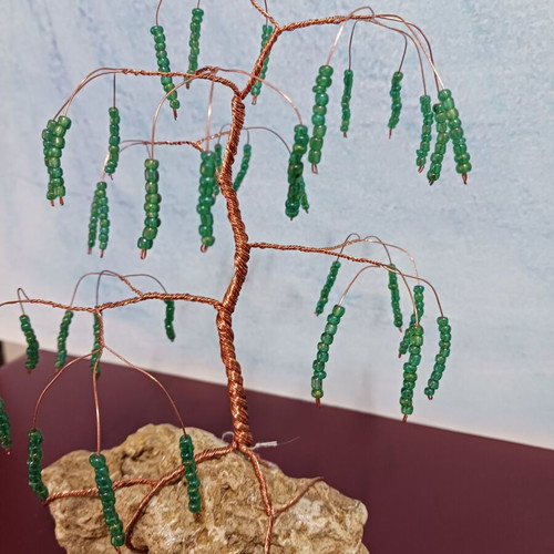 Tree made of copper wire and glass beads new