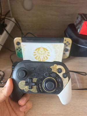 Nintendo Switch Pro Controller The Legend of Zelda Tears of the Kingdom σαν καινούριο
