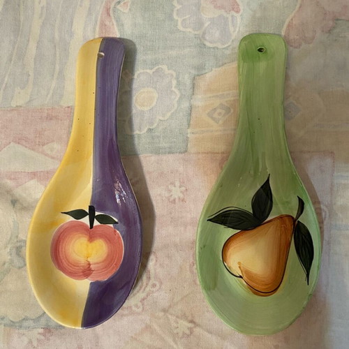 Ceramic kitchen decorative spoons set of 2 new