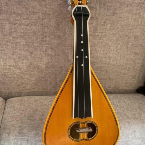Cretan lyra handmade, new with bow and case