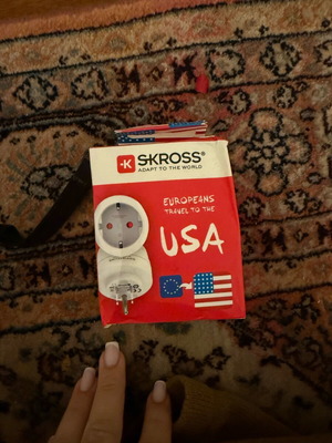 Μπρίζα μετατροπέας από ευρωπαϊκό βύσμα σε αμερικανικό καινούργιο