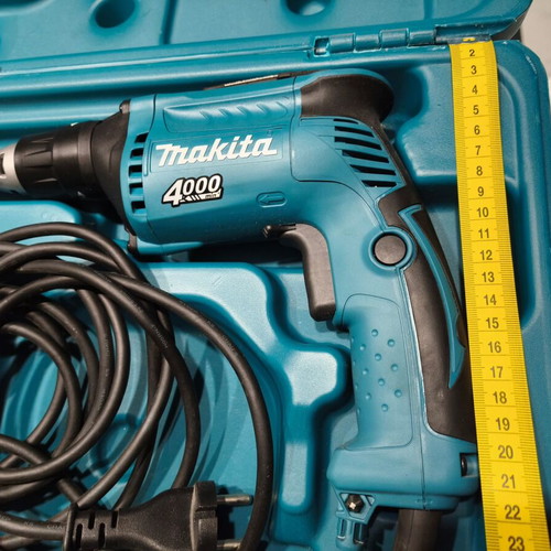 Makita FS4000 Drywall Screwdriver 570W new