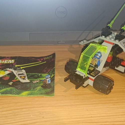 Lego Vintage Radon Rover Space UFO 6829 used