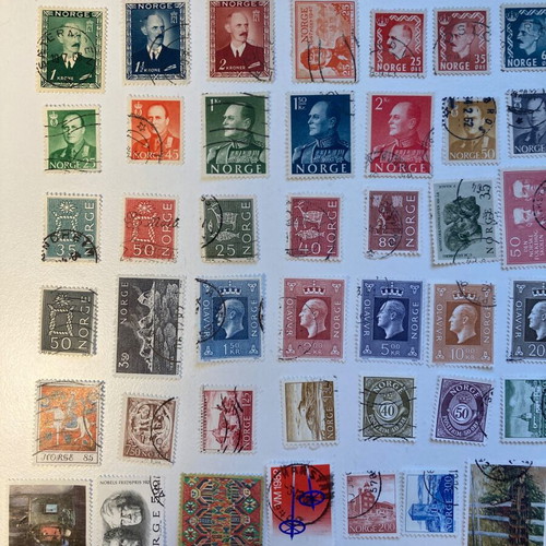 Norway 100 different used stamps, sealed