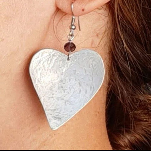 Heart dangle earrings new made of alpaca