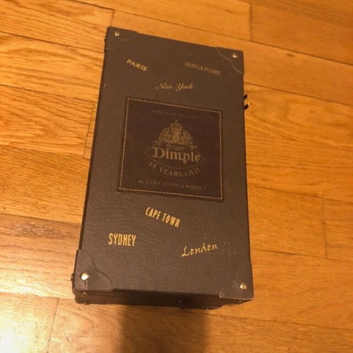 Dimple promotional collectible box like new
