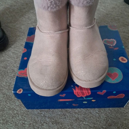 Girls' boots used, sizes 34 and 35, with fur