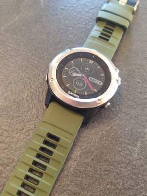 Garmin Fenix 3HR smartwatch μεταχειρισμένο, νέα μπαταρία, χωρίς GPS