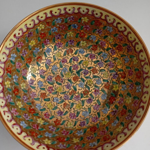 Vintage Rose Familie Medalion Chinese porcelain bowl used