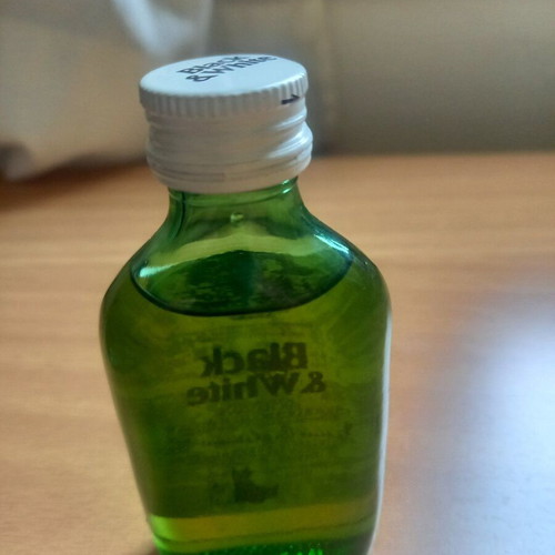 Black and White whisky miniature sealed from 1990s, new