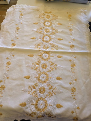 Handmade embroidered pillowcases set of 2, like new, ecru and gold