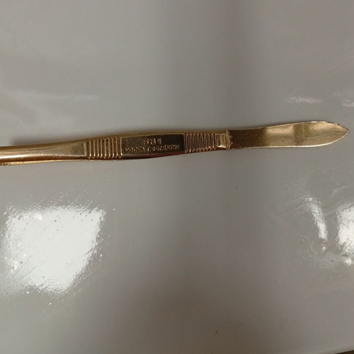 French vintage tweezers used, likely gold-plated from Nogent