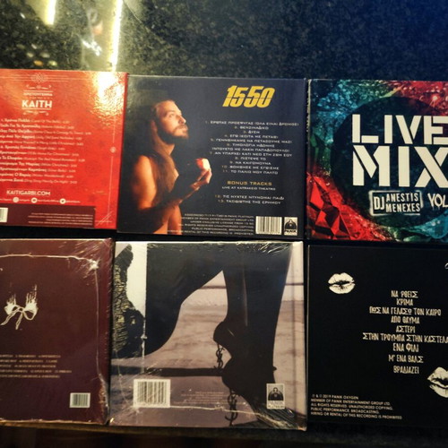 CDs from artists new, pack of 10