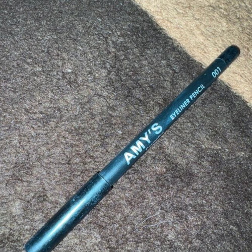 Amy’s pencil new