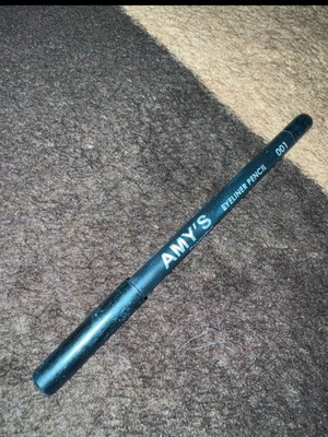 Amy’s pencil new