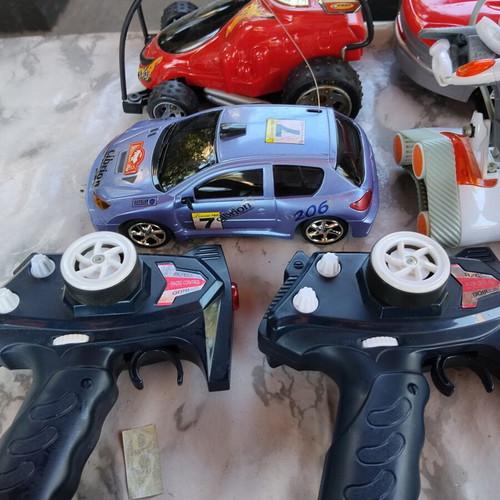 Remote Control Cars from 2000s, used, with some broken parts