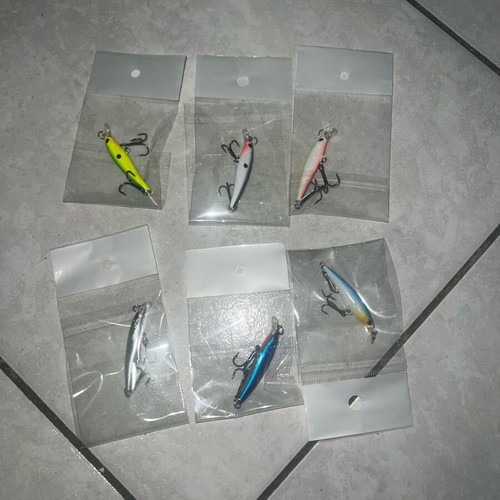 Tsurinoya fishing set with rod, reel, line and lures used