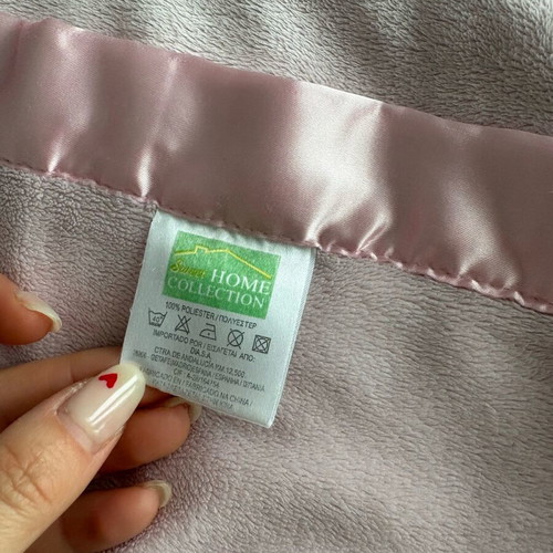 Fleece baby pink crib blanket used, 75x100 cm