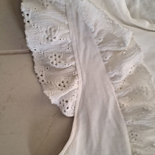 Mango white blouse with embroidered ruffles size S like new