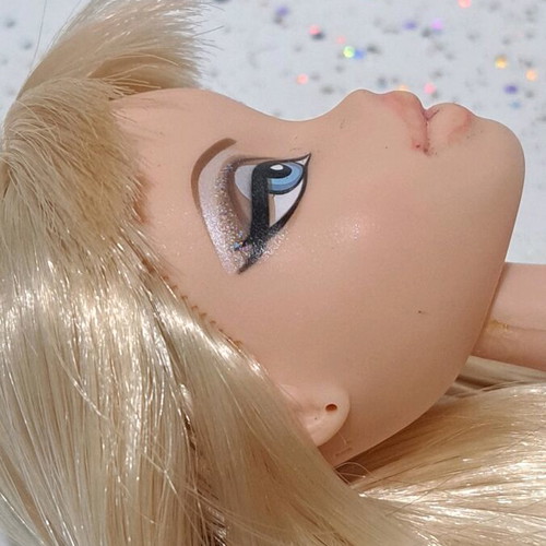 Bratz 10th anniversary Cloe nude used with flaws