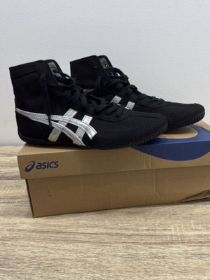 Asics Exeos wrestling and boxing shoes like new, size 23.0cm/37