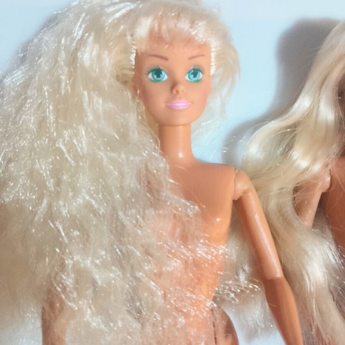 Syndi Hasbro 1990 doll pack
