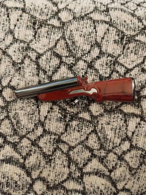 Dikano lighter used with metal barrel