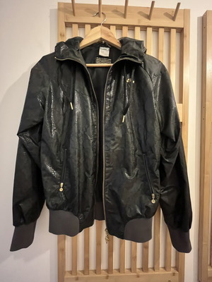 Nike Air Limited Jacket with Snake Print and Gold Details size S