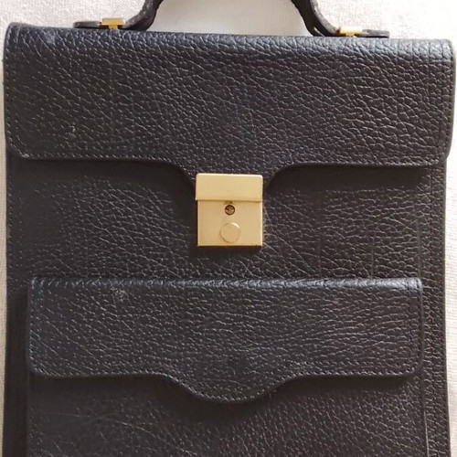 Briefcase A4 like new, black